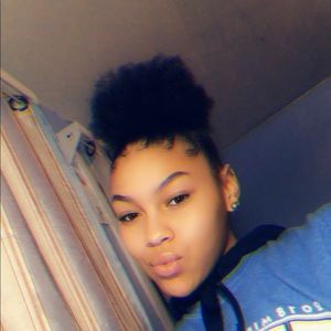 Meet your Posher, Mercy